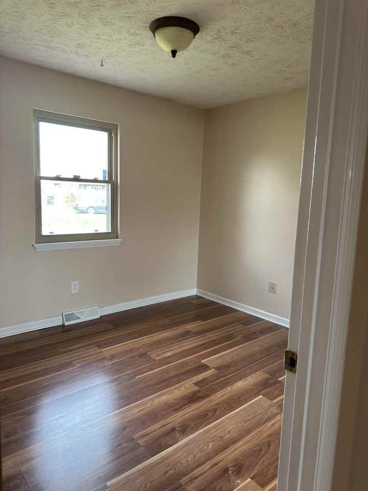 3320 Pittman Creek Ct - Photo 5 of 9