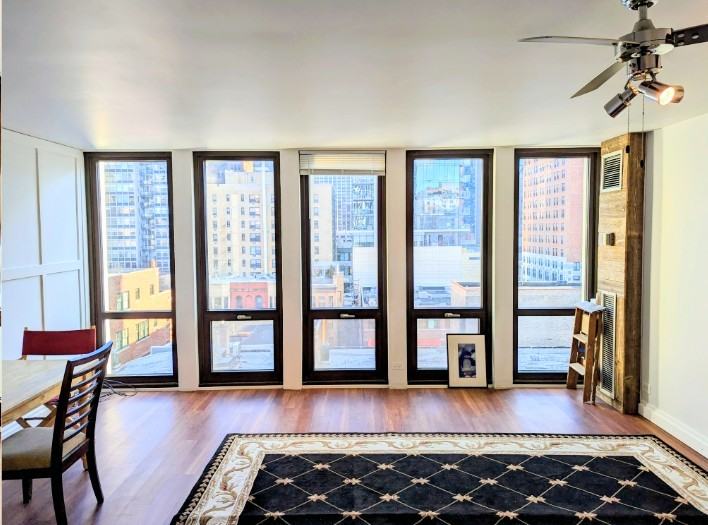 1 E Scott St - Photo 2 of 20