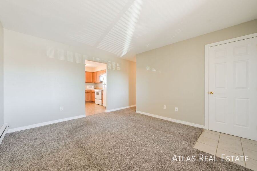 960 Bishop Ct #A - Photo 3 of 17