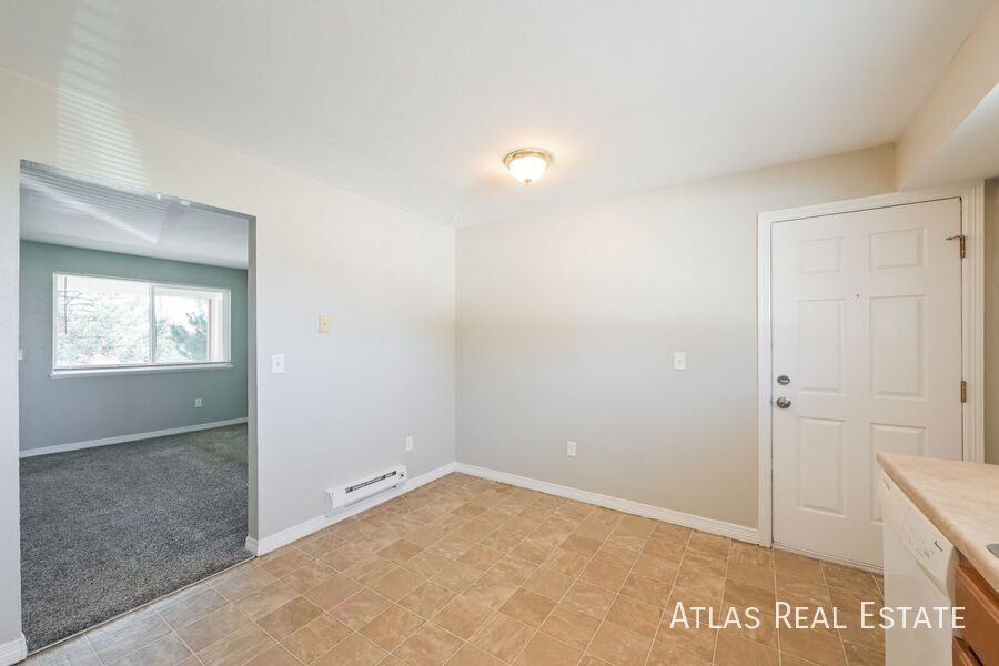 960 Bishop Ct #A - Photo 6 of 17