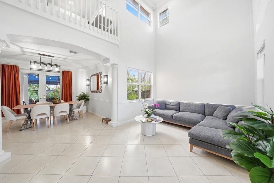 16372 Sw 62nd Ter - Photo 7 of 41