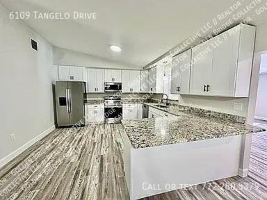 6109 Tangelo Dr - Photo 2 of 9