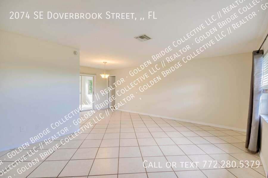 2074 Se Doverbrook St - Photo 5 of 12