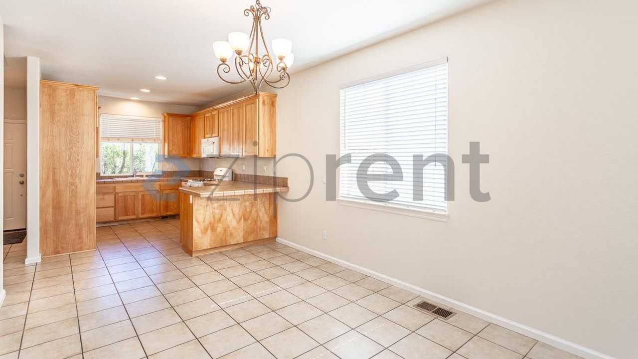 1251 Clover Dr #NA - Photo 7 of 35