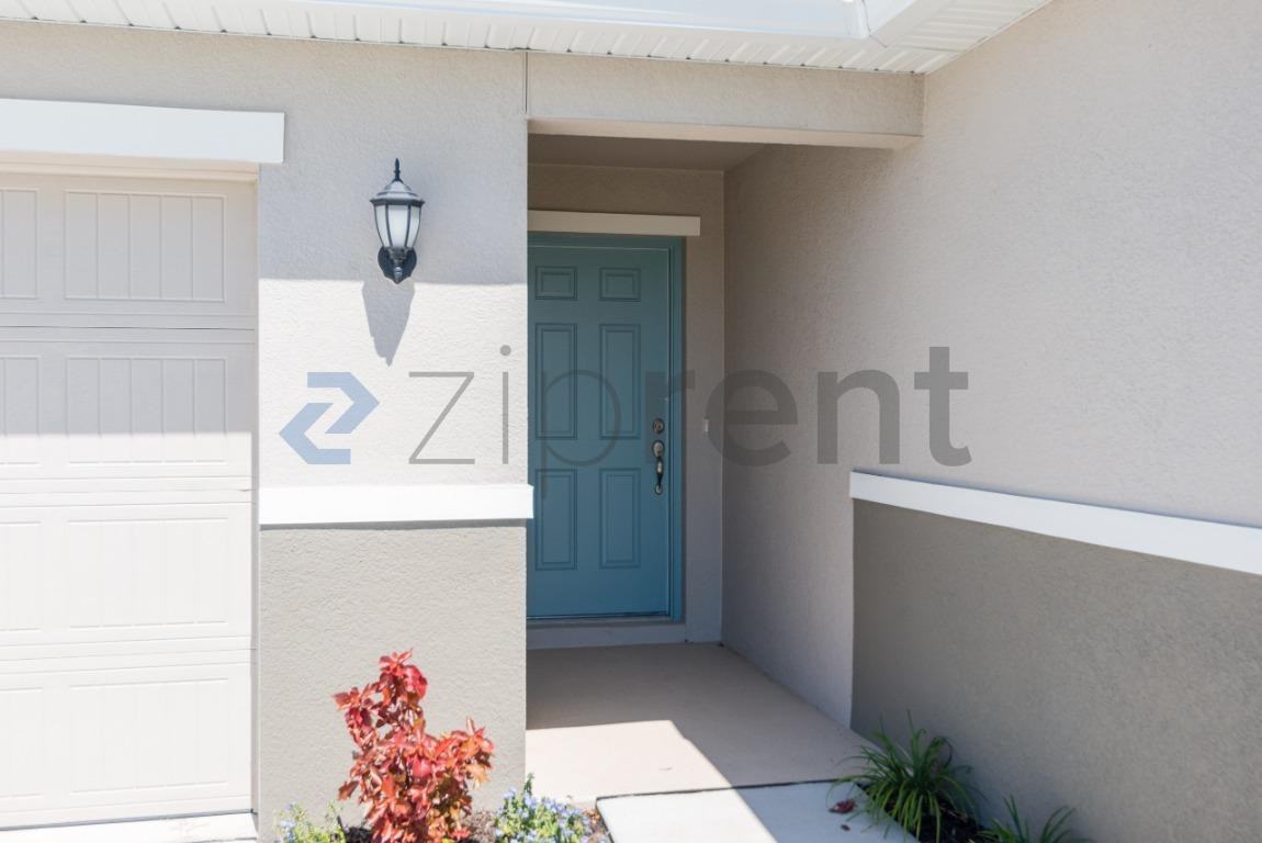 9286 Sandy Bluffs Cir - Photo 5 of 32