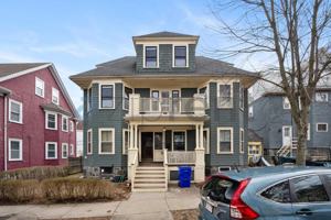 featured image of 16 Penhallow St #2