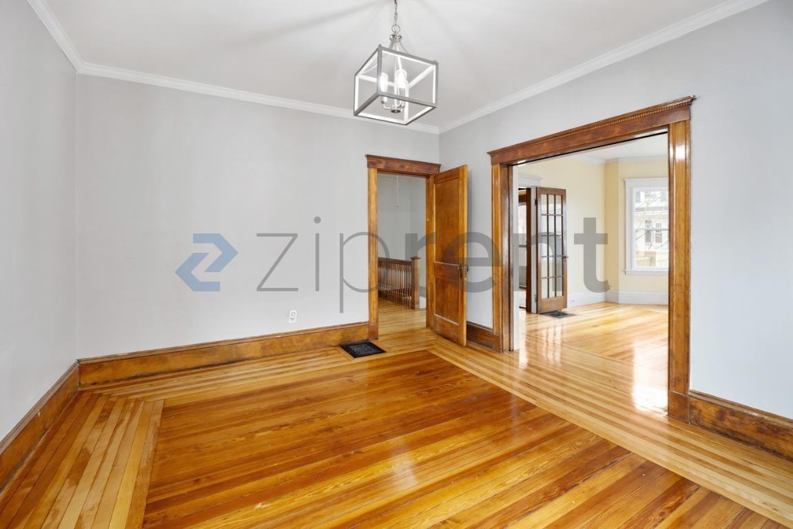 16 Penhallow St #2 - Photo 6 of 26