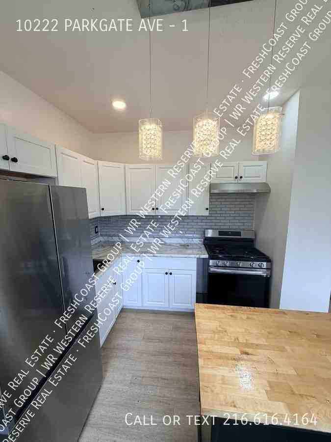 10222 Parkgate Ave #1 - Photo 4 of 23