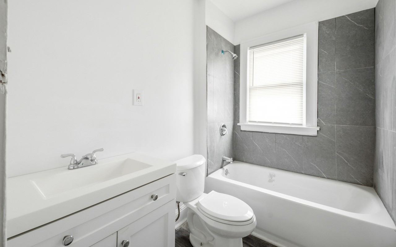 8511 Jeffries Avenue, Unit B - Photo 7 of 18