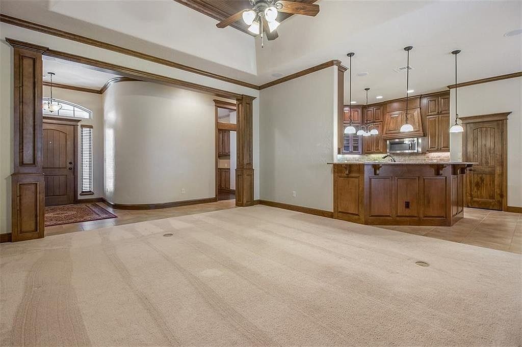 8620 Northwest 113th Court - Photo 2 of 13