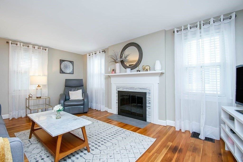 250 Edendale Street - Photo 3 of 18