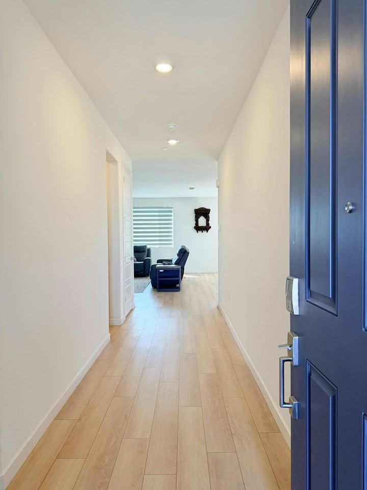 5460 Spring Mountain Lane - Photo 2 of 22