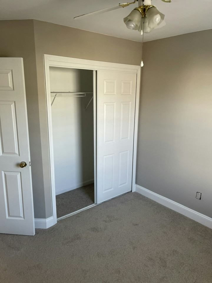 16933 Toms River Loop - Photo 3 of 32