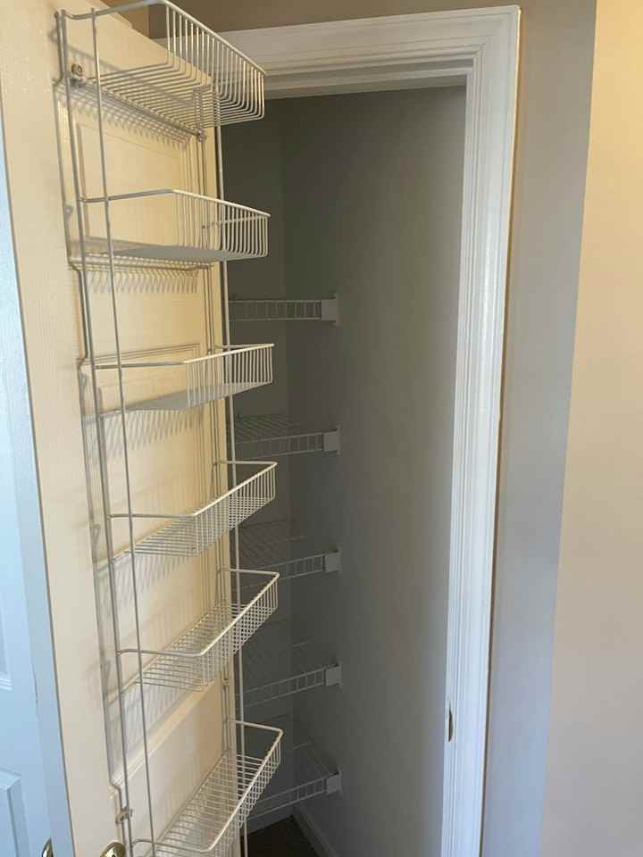 16933 Toms River Loop - Photo 4 of 32