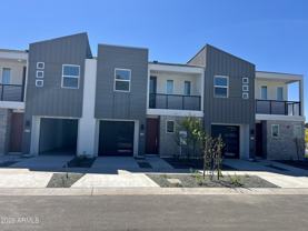 1015 E Pasadena Ave - Photo 1 of 1