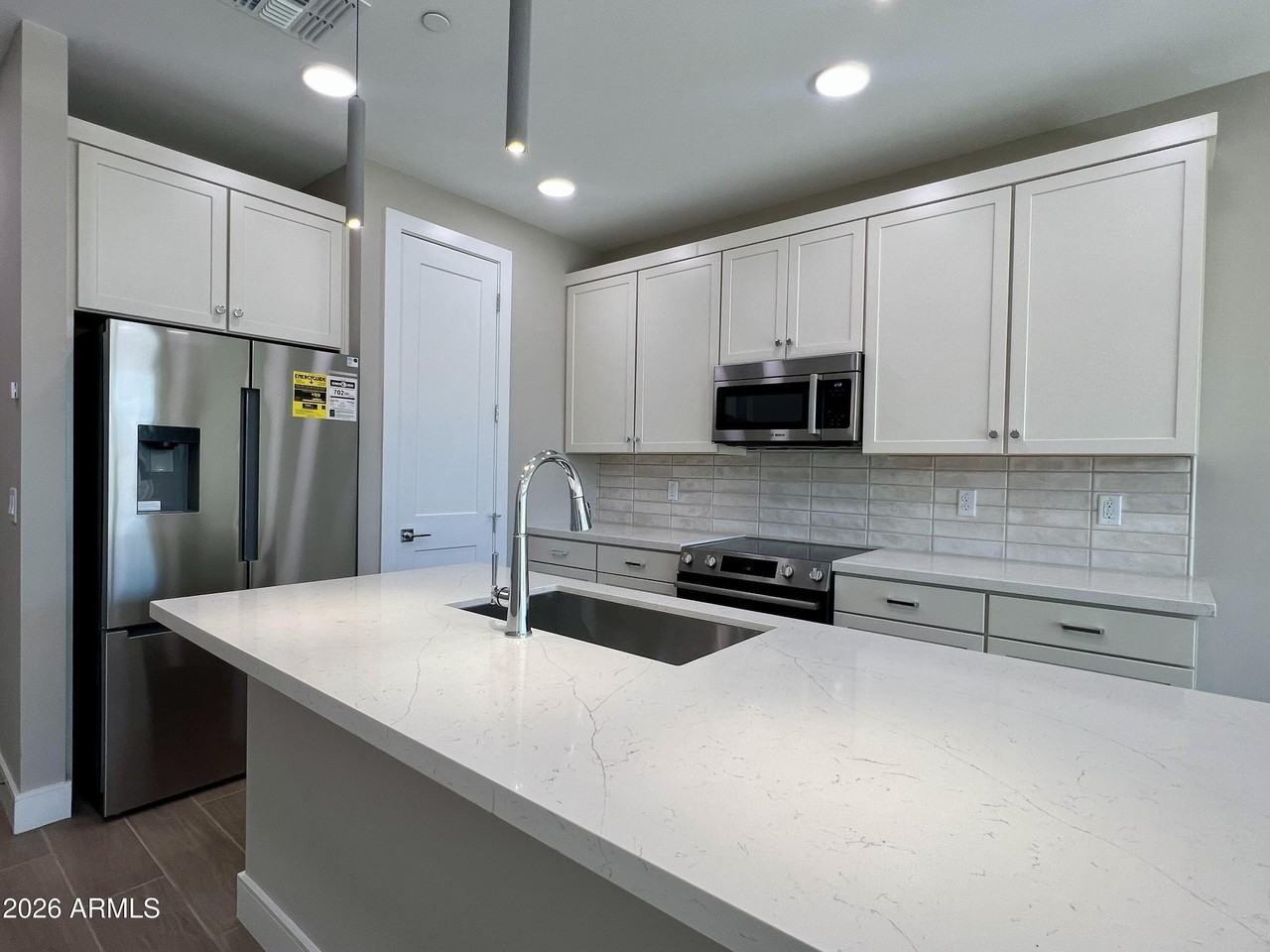 1017 E Pasadena Ave - Photo 7 of 20