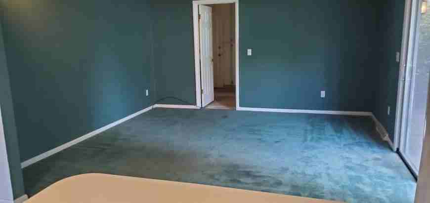 2002 Glendale Ln - Photo 3 of 10