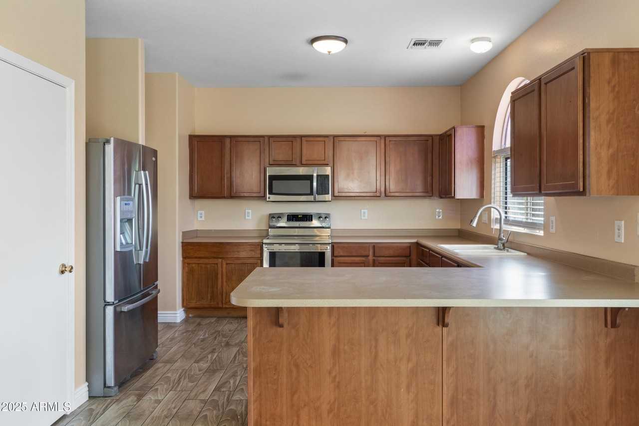 2416 S 90th Gln - Photo 6 of 28