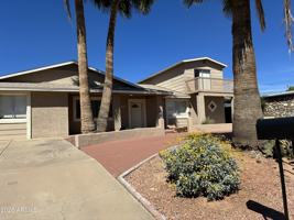 featured image of 1422 E Yucca St