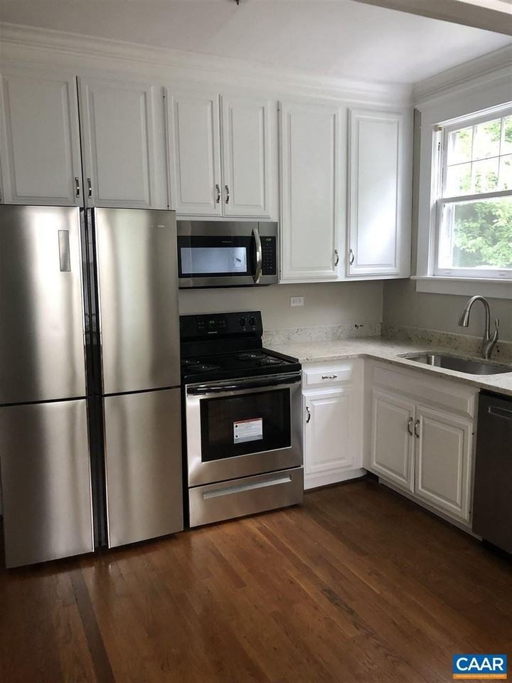 1933 Lewis Mountain Rd - Photo 6 of 23