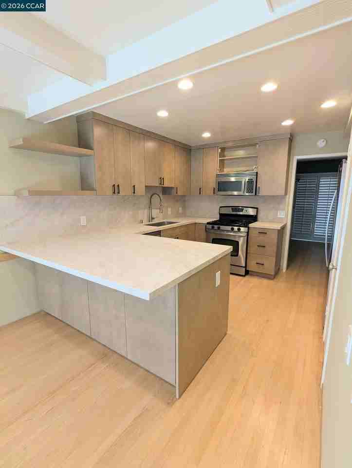 1736 Saint Andrews Dr - Photo 2 of 2