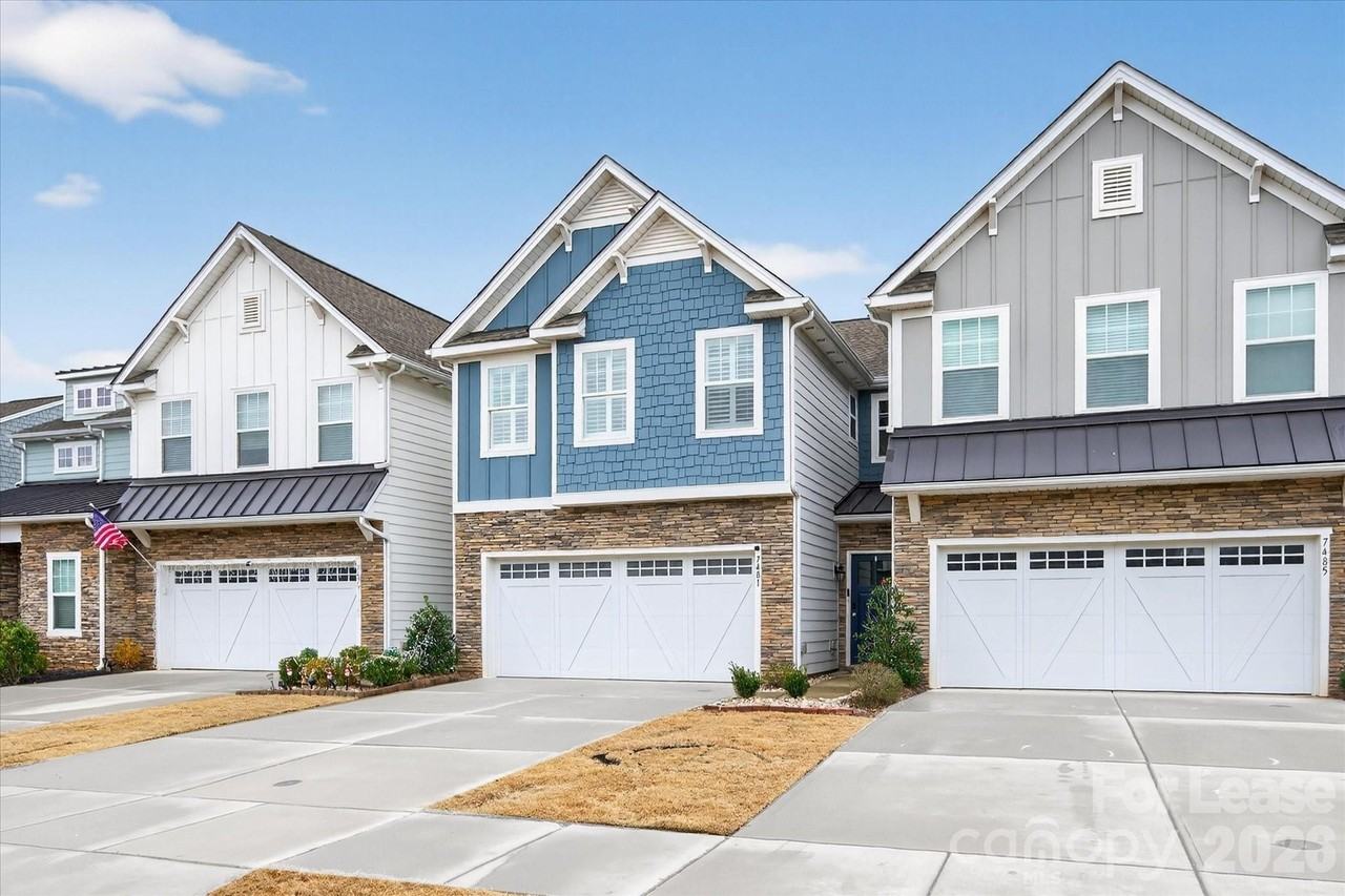 7481 Hartsfield Dr - Photo 2 of 46