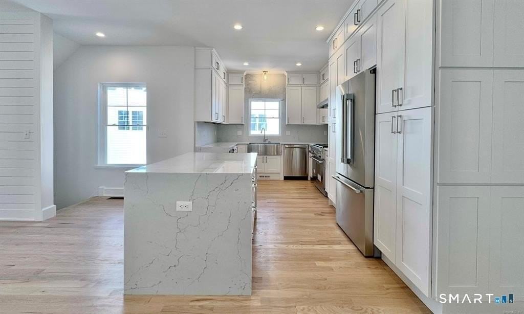 25A Village Rd - Photo 6 of 20