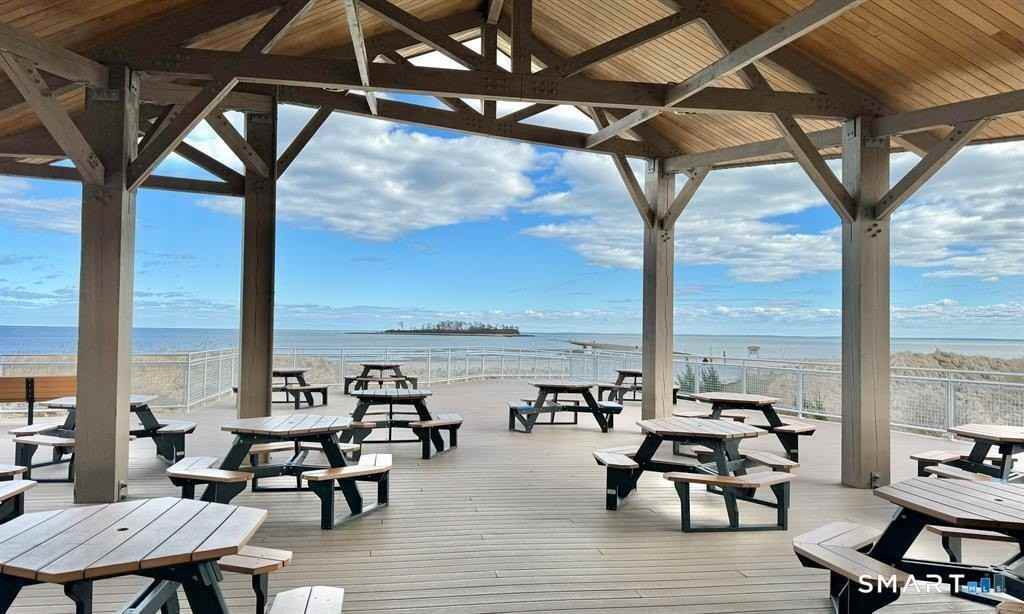 800 E Broadway - Photo 2 of 19