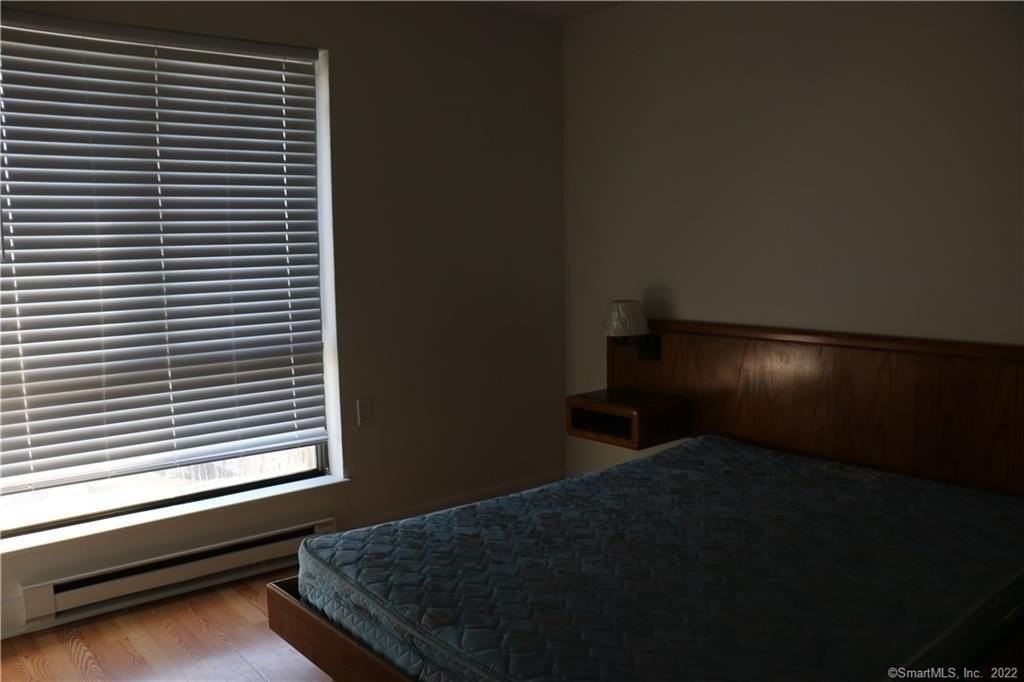 60 Strawberry Hill Ave Unit 1002 - Photo 5 of 9