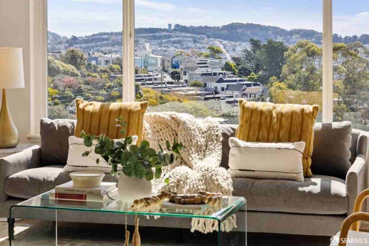 134 Stanford Heights Ave - Photo 6 of 21