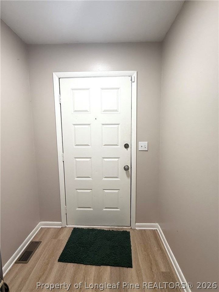 6873 Kizer Dr - Photo 3 of 26