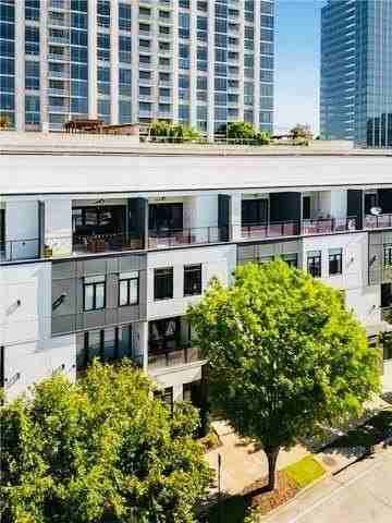 223 16th St Nw Unit 8 - Photo 3 of 42