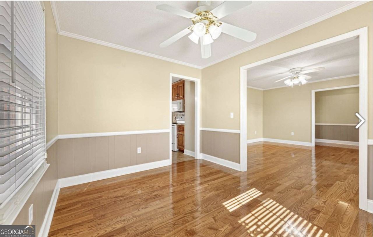 173 Madison St - Photo 4 of 16