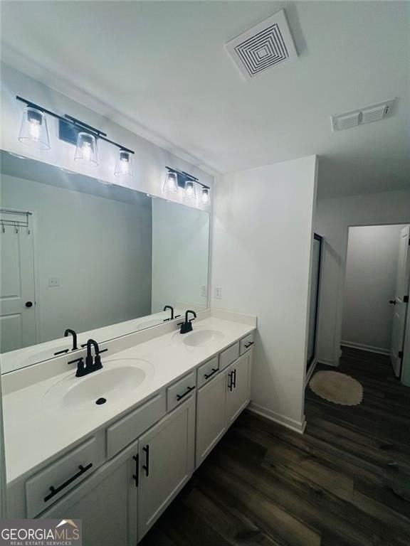 5520 Highland St - Photo 3 of 10