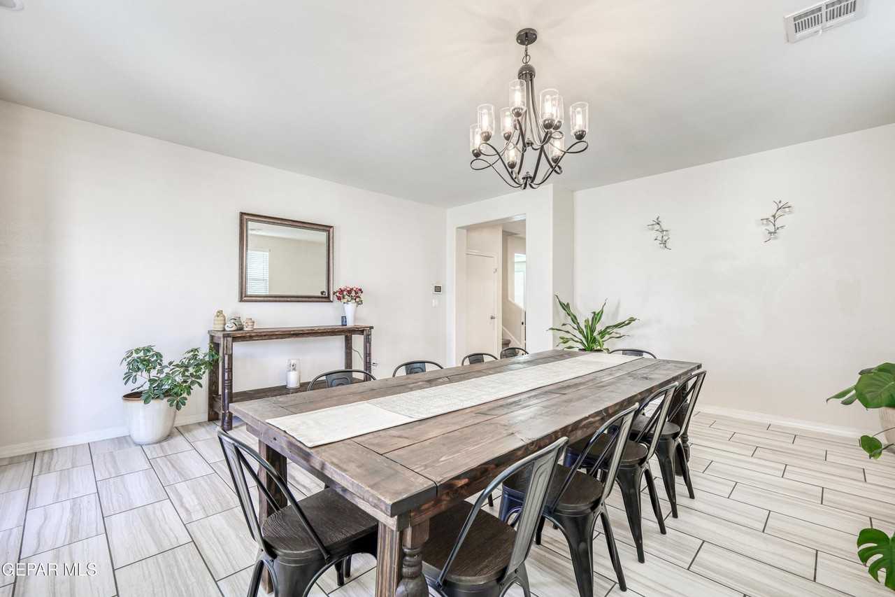 316 Malta St - Photo 7 of 50