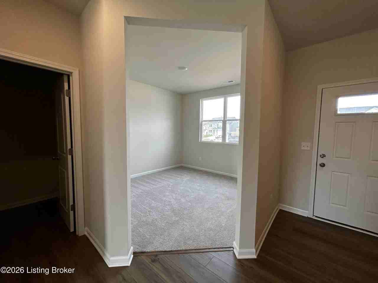 2021 Lyndon Green Cir - Photo 3 of 35