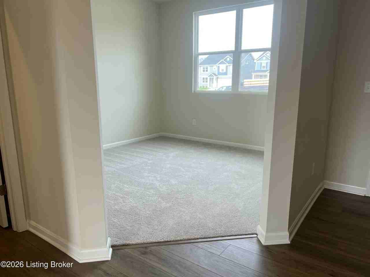 2021 Lyndon Green Cir - Photo 4 of 35