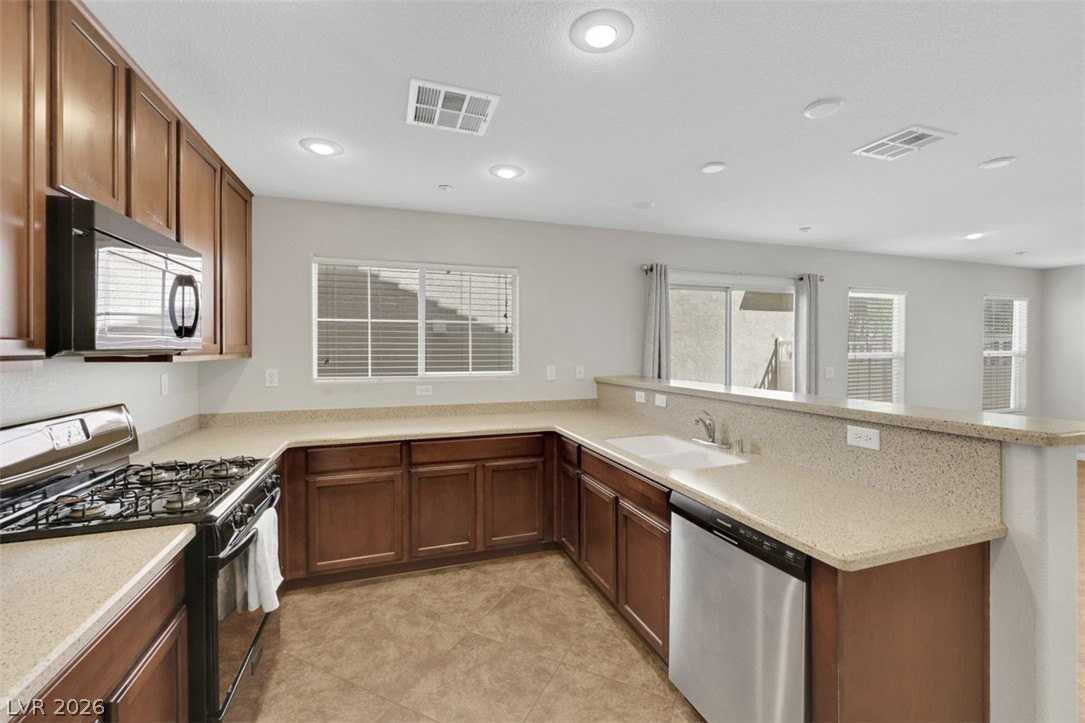 2089 Waterlily View St - Photo 7 of 36