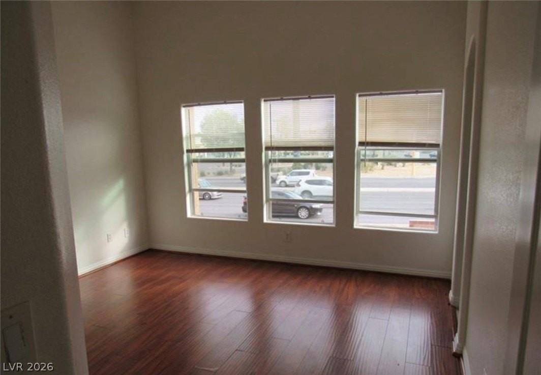 5523 Baccarat Ave #102 - Photo 3 of 18