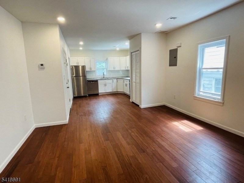 76 Chestnut St #2 - Photo 3 of 13