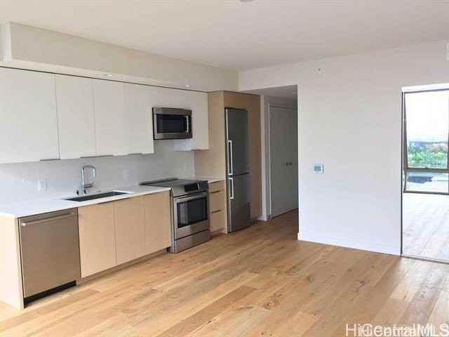 1001 Queen St Apt 1110