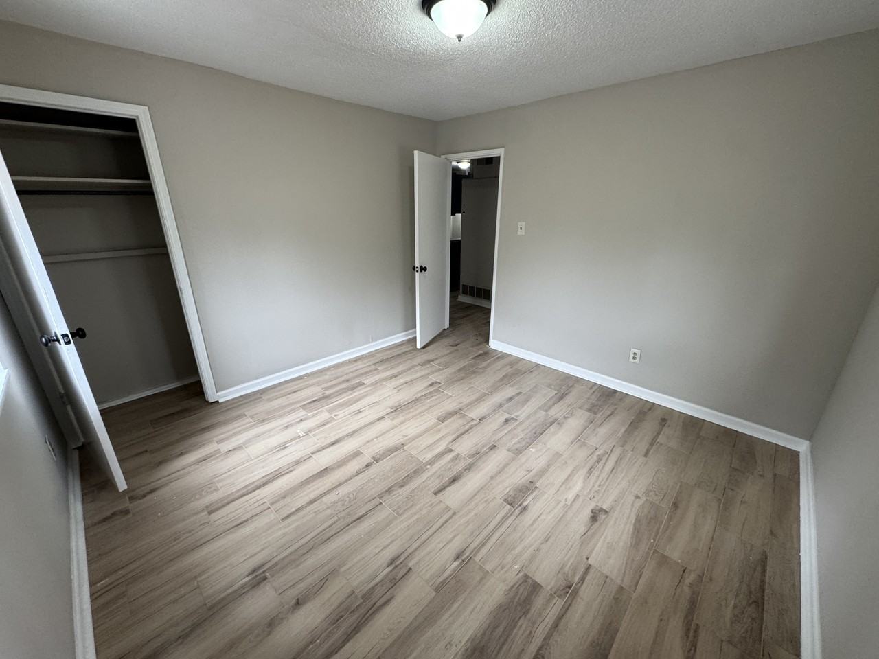 961 N Perkins Rd #1 - Photo 5 of 9