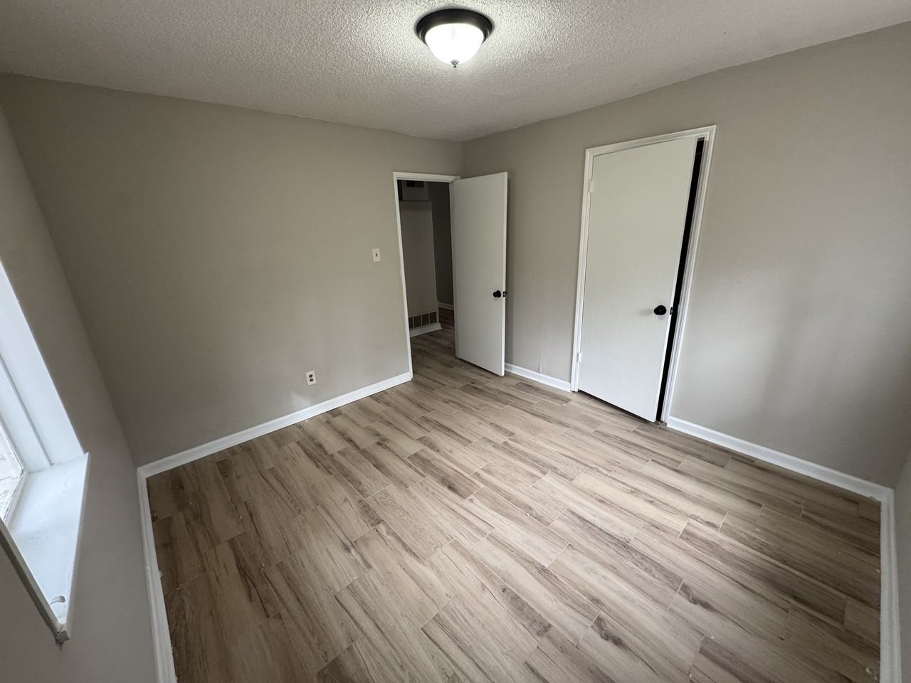 961 N Perkins Rd #1 - Photo 6 of 9