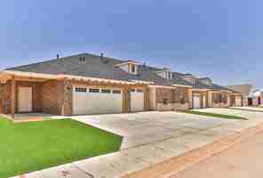 featured image of 11810 Evanston Ave