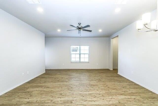 11810 Evanston Ave - Photo 6 of 19