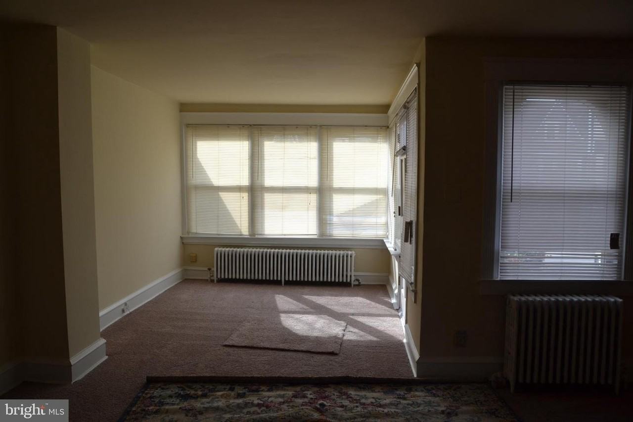 243 Coverly Rd - Photo 3 of 31