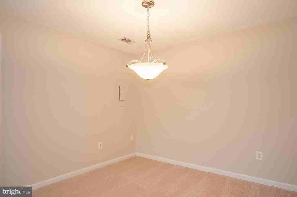 6919 Mary Caroline Cir - Photo 6 of 30