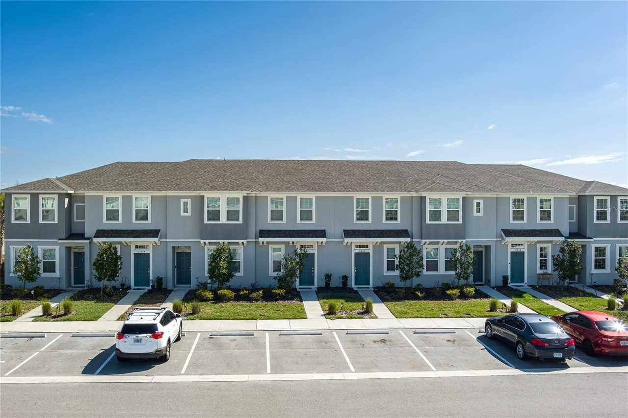 11830 Stonesmith Xing - Photo 3 of 23