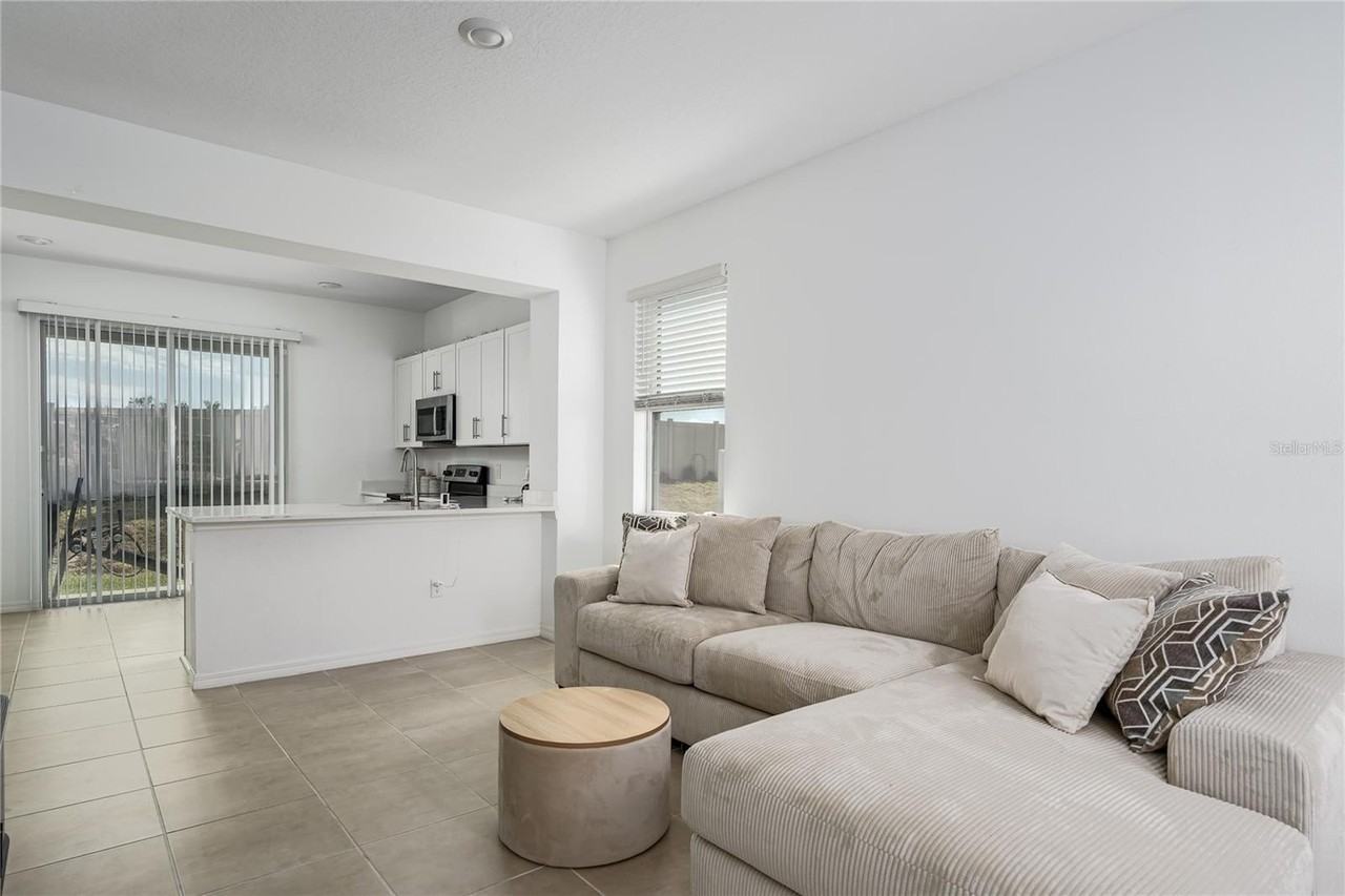 11830 Stonesmith Xing - Photo 5 of 23