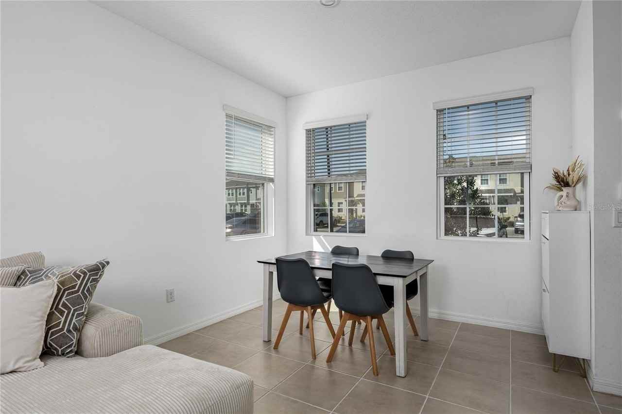 11830 Stonesmith Xing - Photo 7 of 23